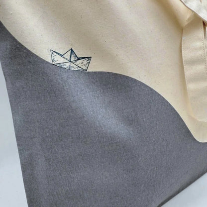 Große Bio-Baumwolltasche "Papierboot" - in 2 Farben erhältlich