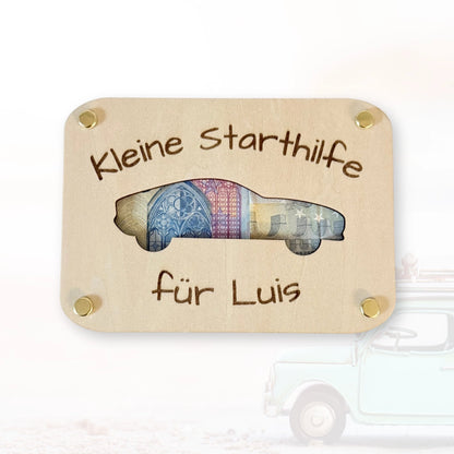 Personalisierte Holzkarte als Geldgeschenk für Führerschein "Kleine Starthilfe"