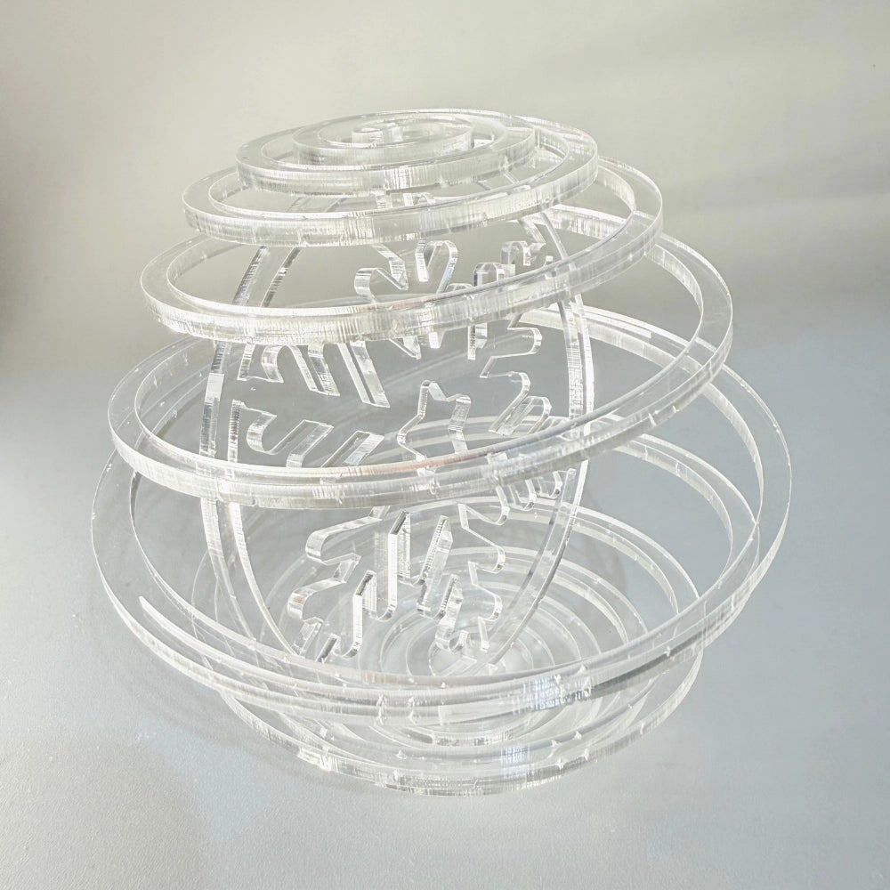 Spiral-Weihnachtskugel aus Acryl