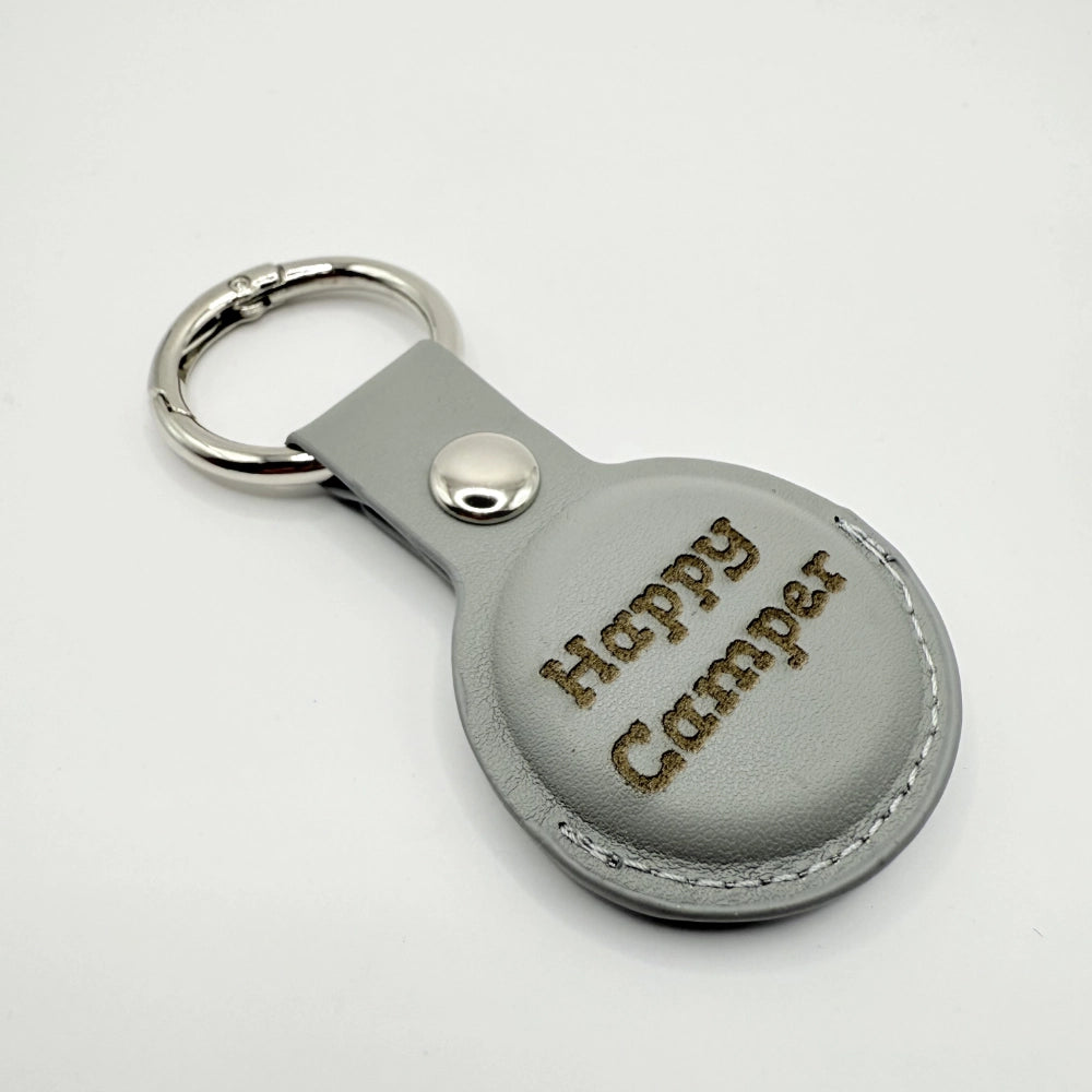 Schlüsselanhänger "Happy Camper" für Apple-Airtags