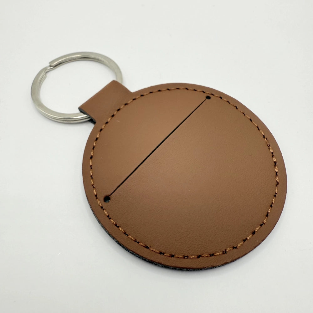 Runder Schlüsselanhänger mit Fach für Chip "Hochbrücke Rendsburg"