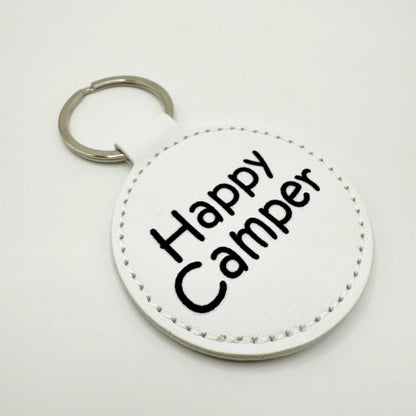 Runder Schlüsselanhänger mit Fach für Chip "Happy Camper"