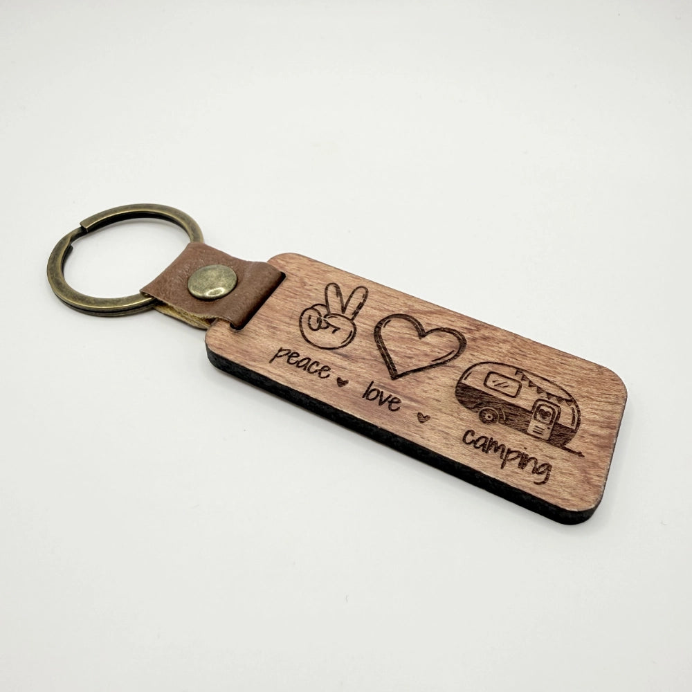 Personalisierter Schlüsselanhänger "Peace, Love, Camping"