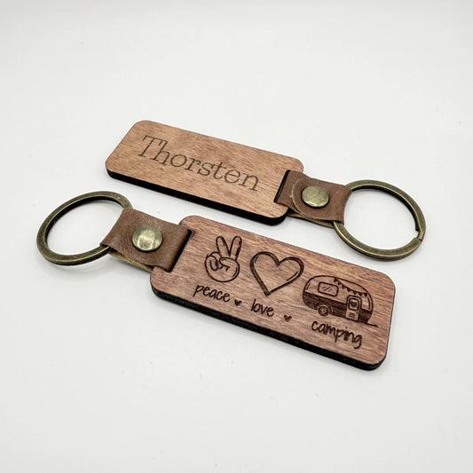 Personalisierter Schlüsselanhänger "Peace, Love, Camping"