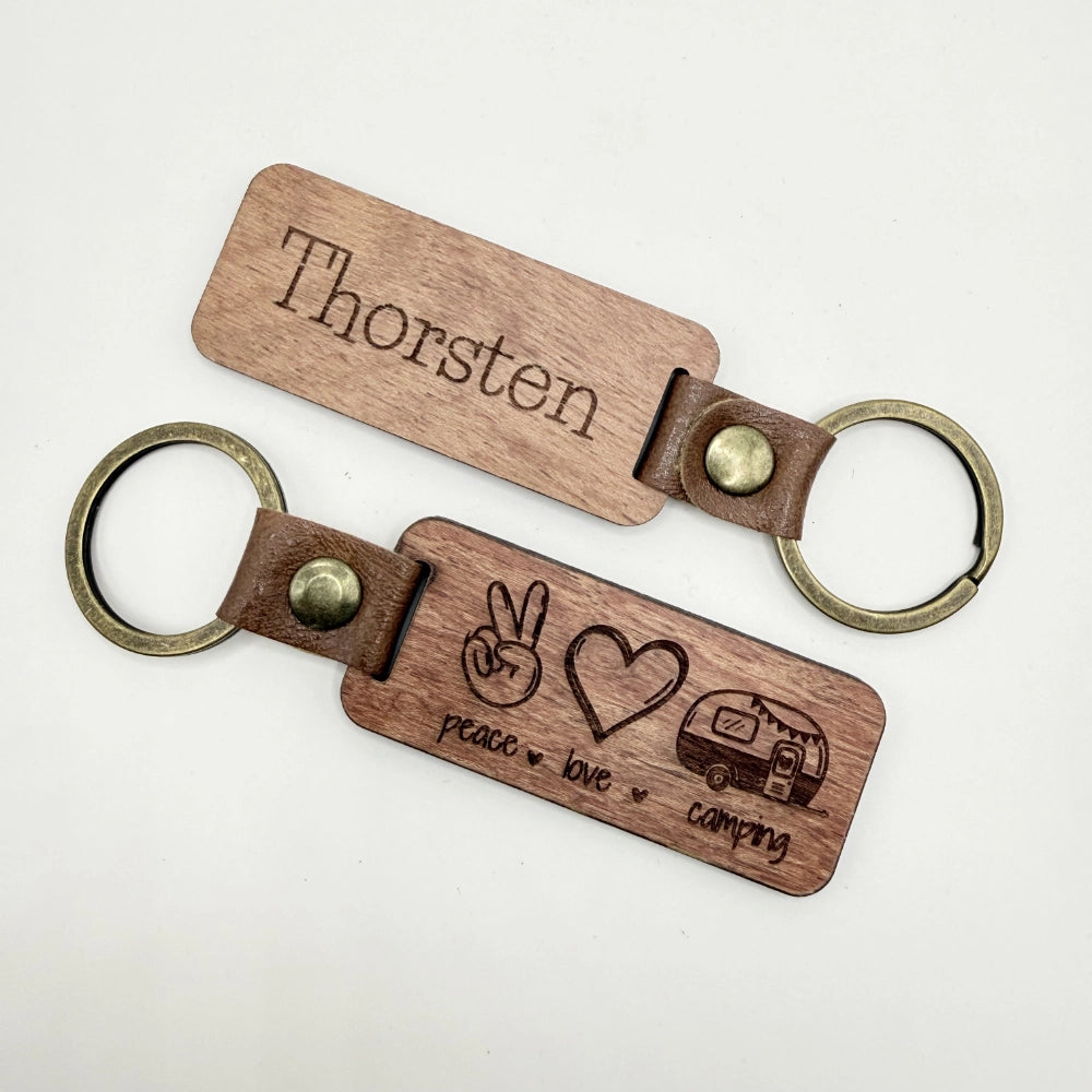 Personalisierter Schlüsselanhänger "Peace, Love, Camping"