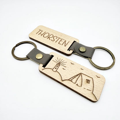 Personalisierter Holz-Schlüsselanhänger "Camping" - 9 Motive zur Auswahl