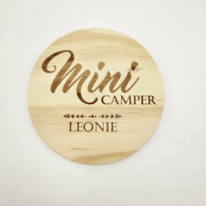 Personalisierter Holz-Untersetzer "Mini Camper"