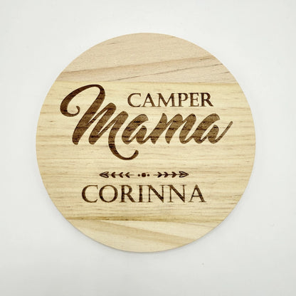 Personalisierter Holz-Untersetzer "Camper Mama"