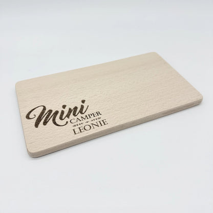 Personalisiertes Frühstücksbrettchen "Mini Camper"