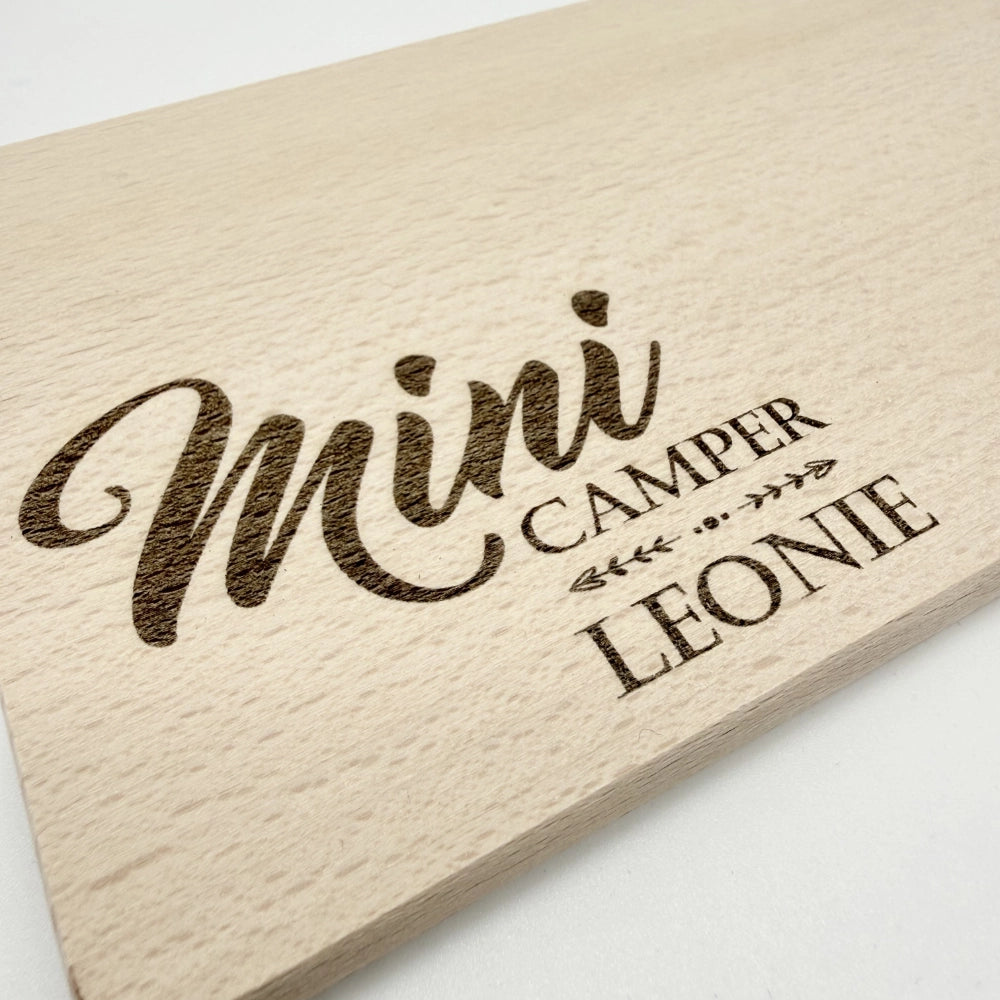 Personalisiertes Frühstücksbrettchen "Mini Camper"