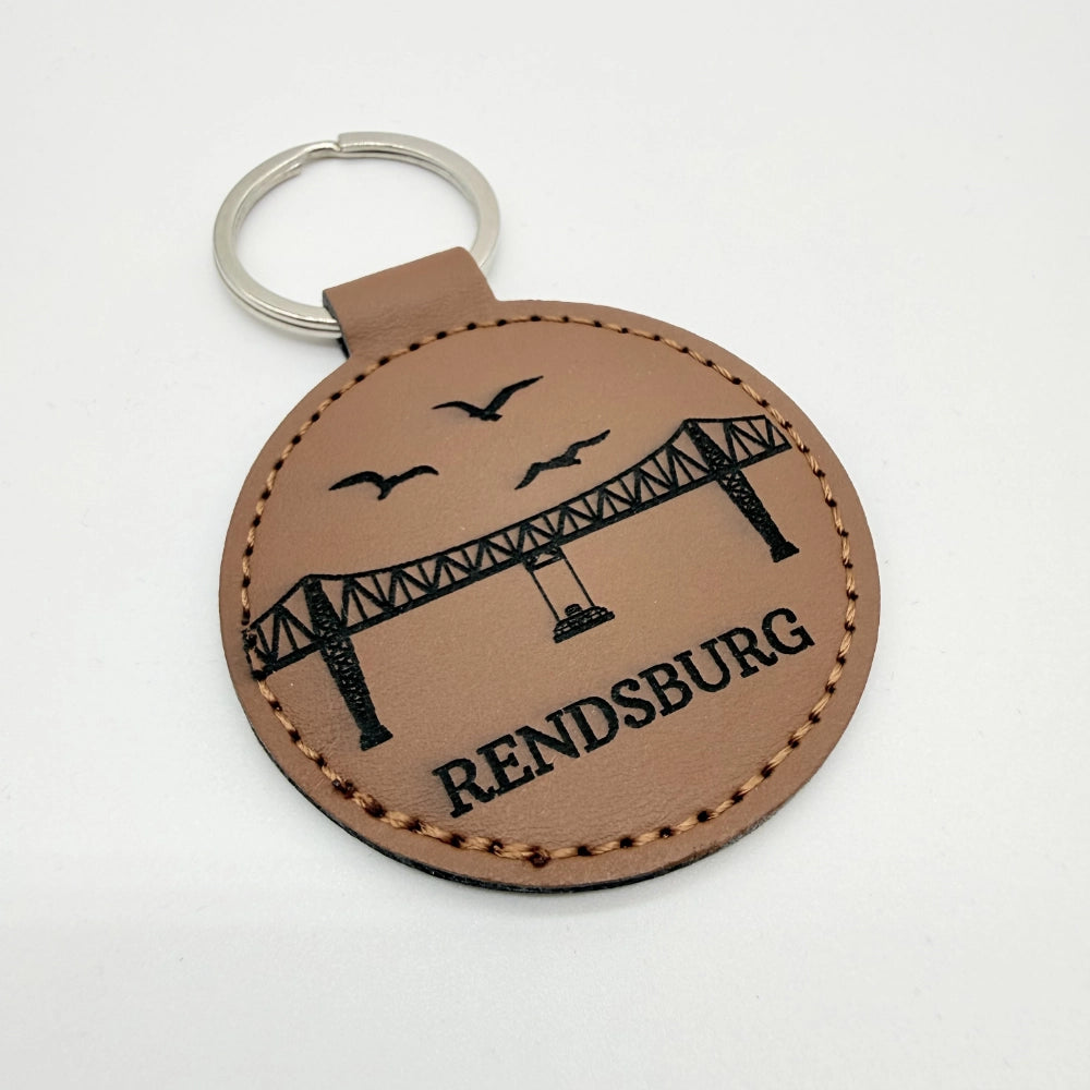 Runder Schlüsselanhänger mit Fach für Chip "Hochbrücke Rendsburg"