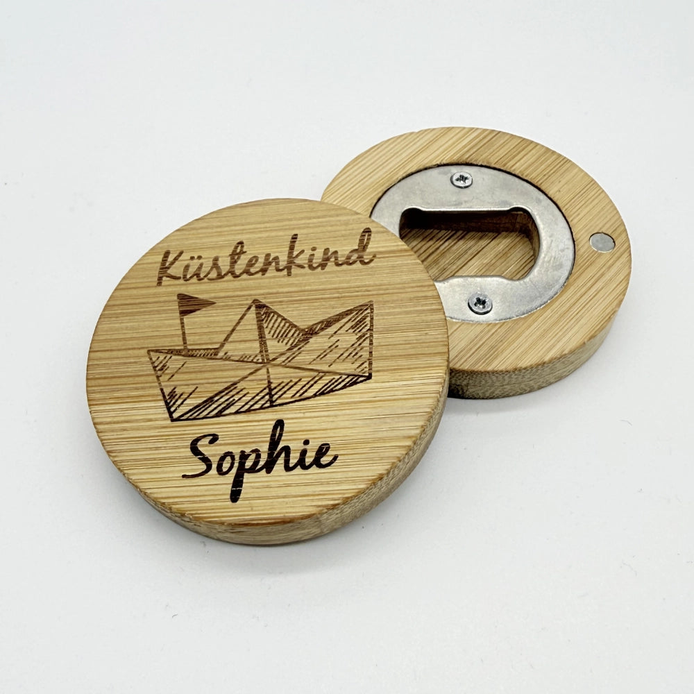 Personalisierter Flaschenöffner-Magnet "Küstenkind"
